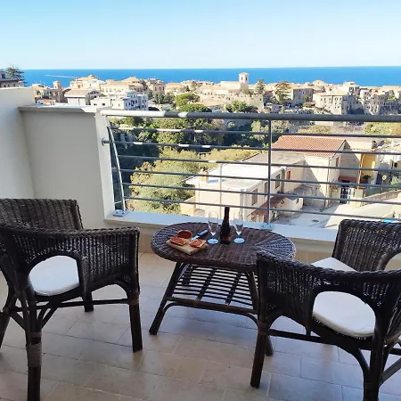 Apartment Lo Sguardo Degli Dei Tropea